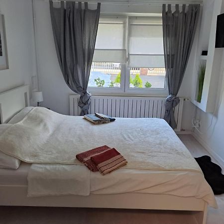 Soba Dvori Apartment Zapresic Exterior photo